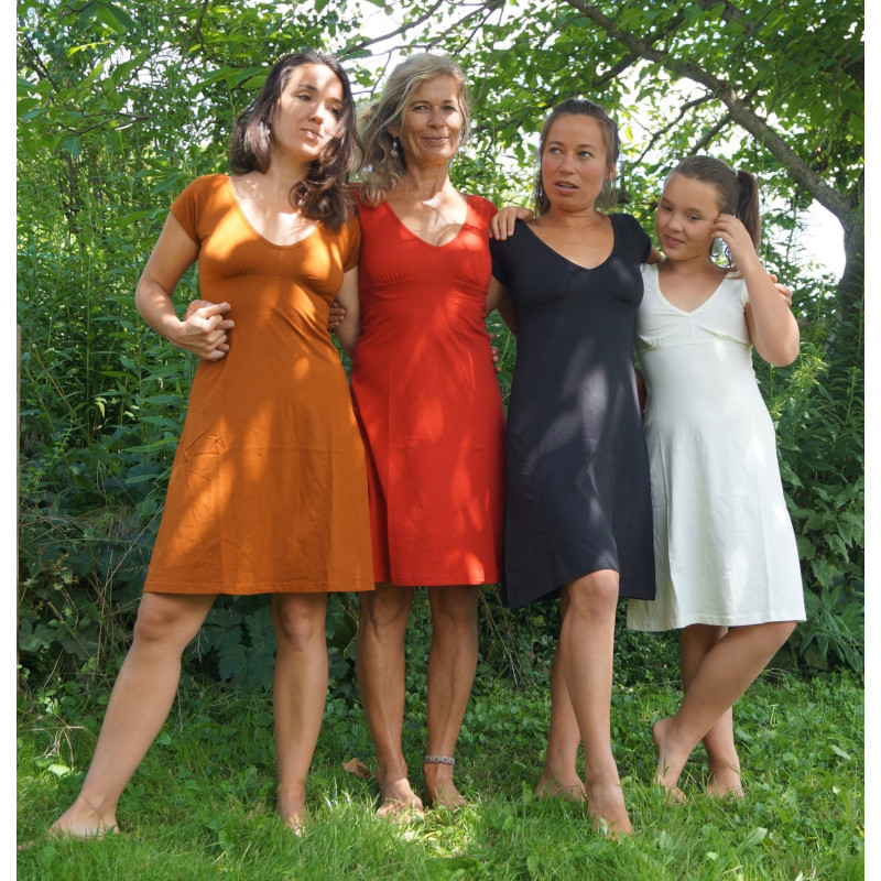 Sommerkleid aus Biobaumwolle, xs kann auch von Kindern angezogen werden