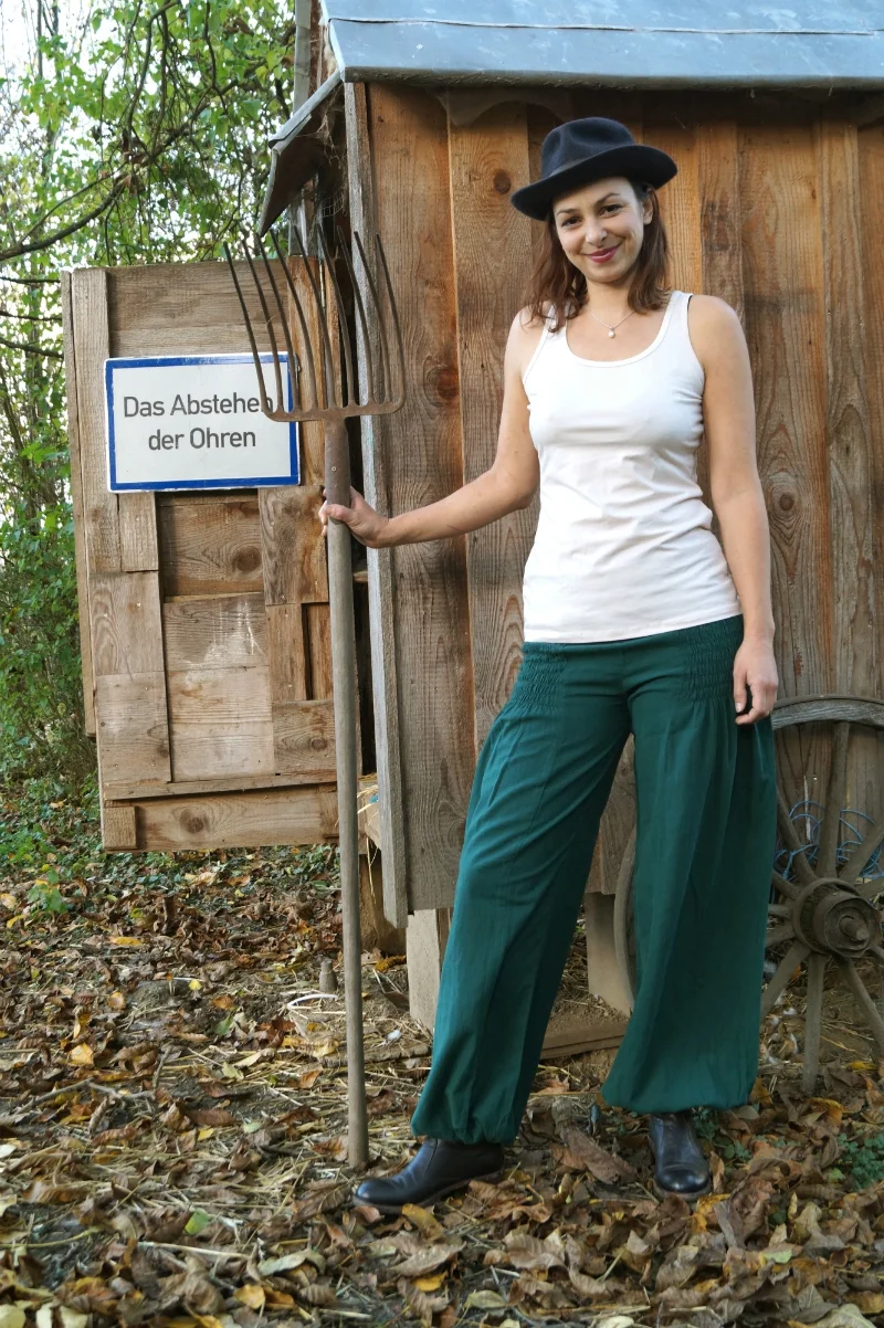 Jeannie Baumwoll Hose mit gesmoktem Bund - petrol / s/m