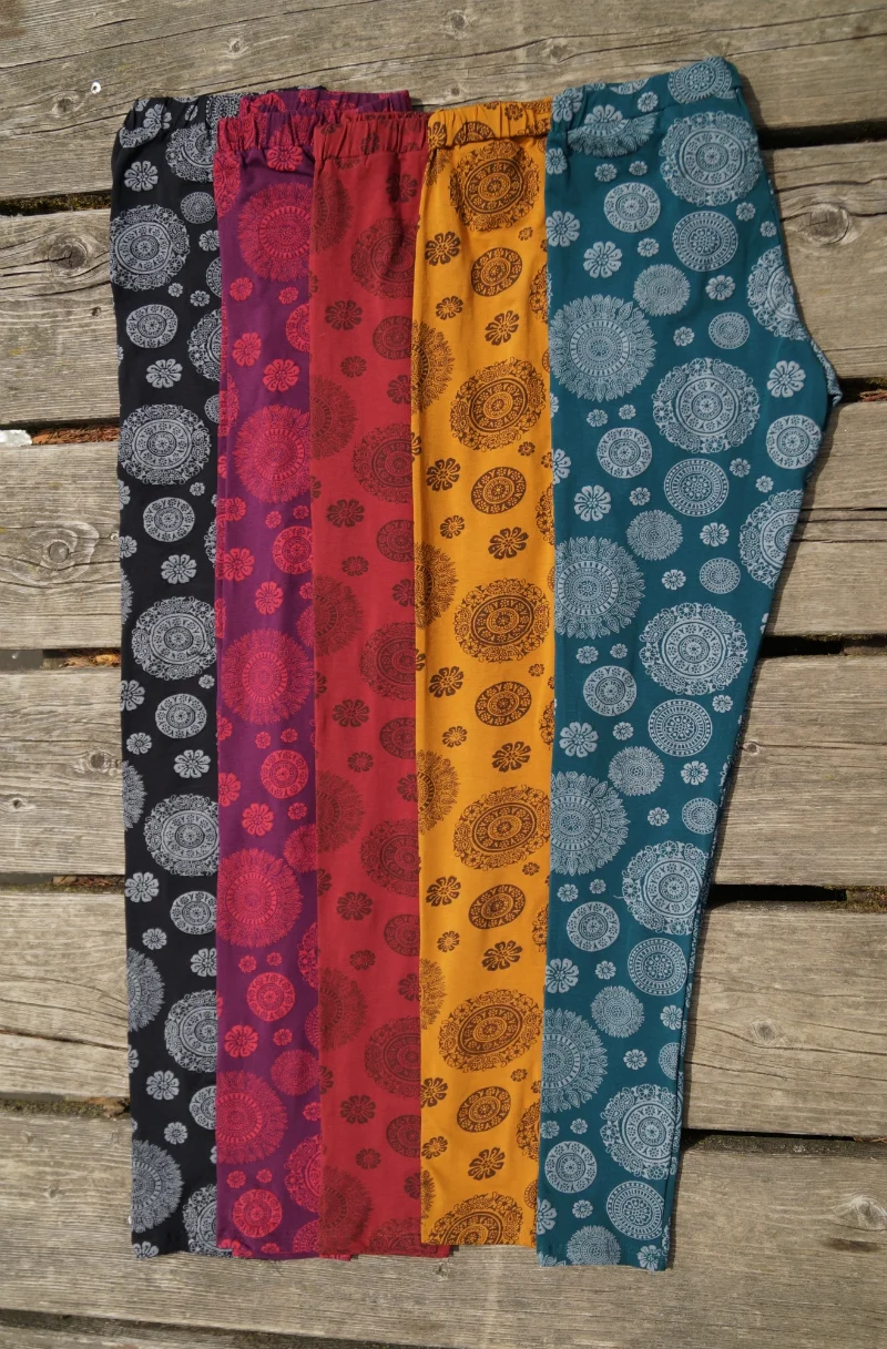 Leggings "Mandala" aus Bio-Baumwolle - henna / large