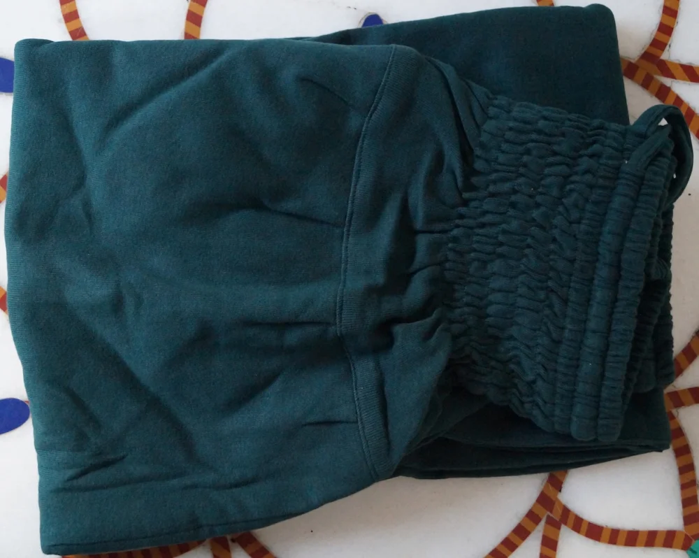 Jeannie Hose aus warmer Baumwolle für kalte Wintertage - schwarz / l/xl