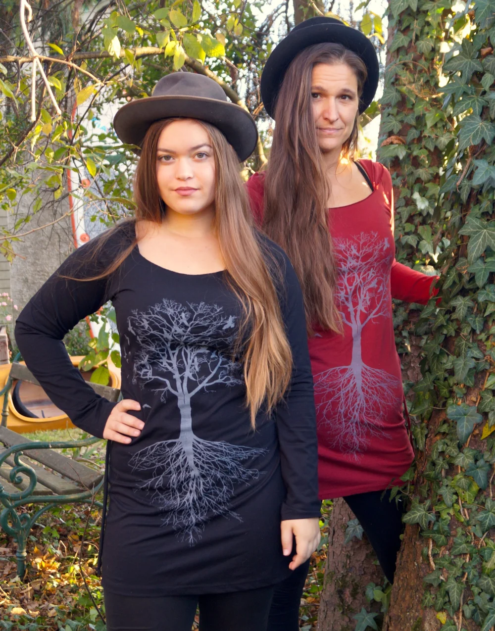 Bio-Baumwollkleid "Baum" mit Kapuze - schwarz / small