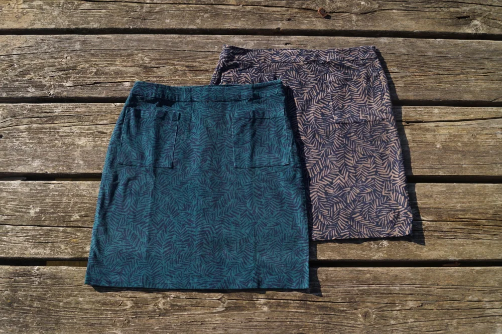 Cord Rock - blau Blatt / medium