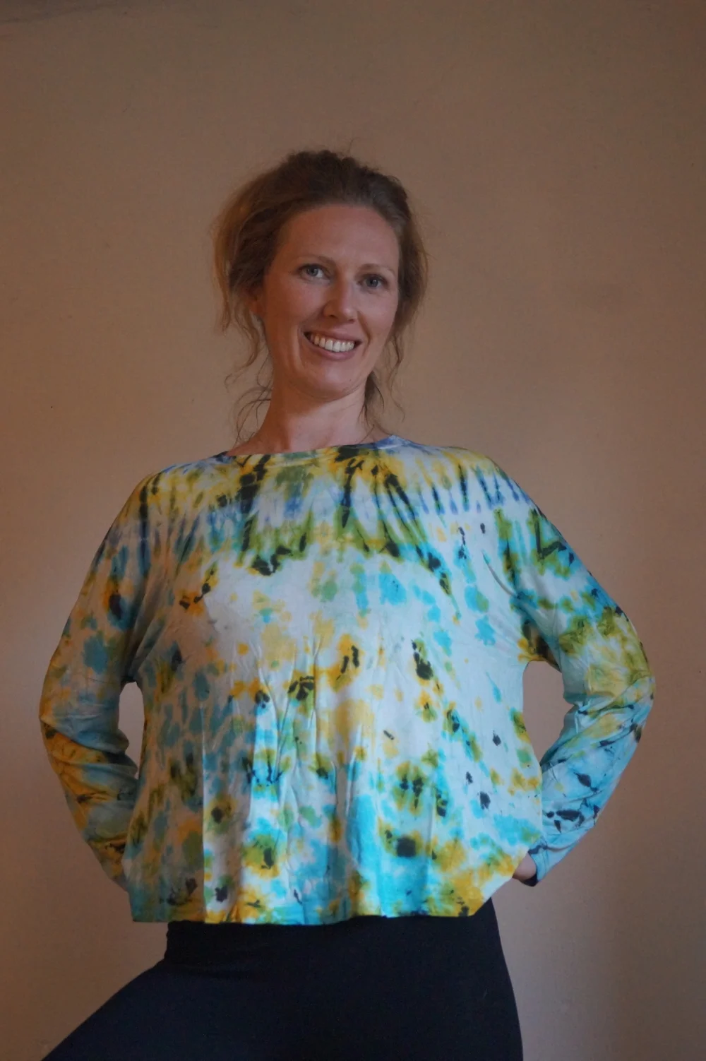 Batik Langarm Shirt - blau/gelb / m/l
