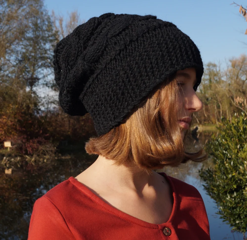 Wollhaube "Braid" - weinrot