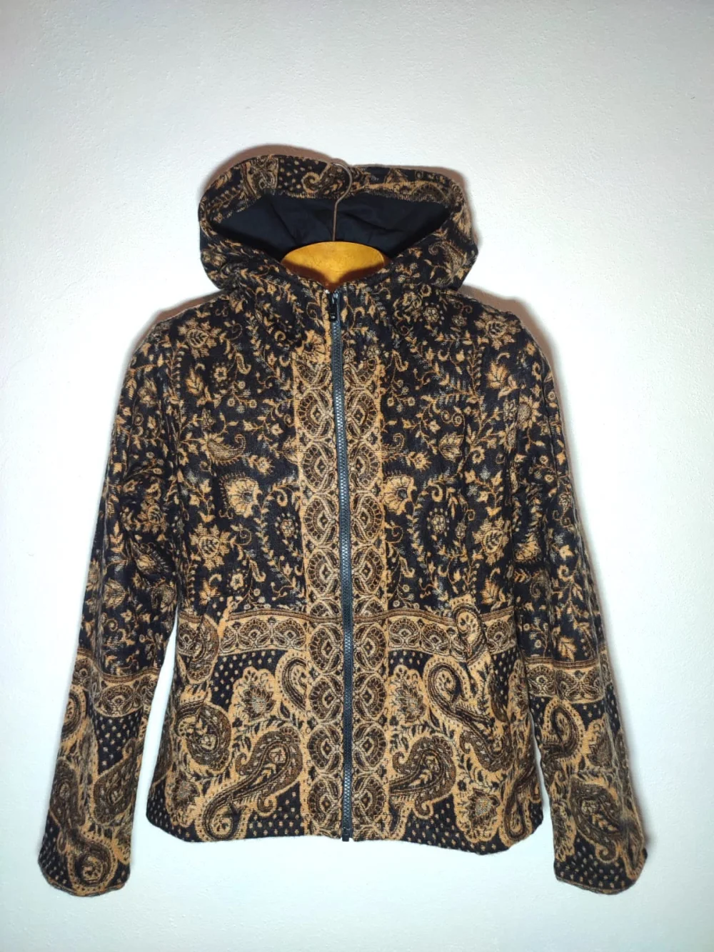 Kapuzenjacke "Paisley" - schwarz / large