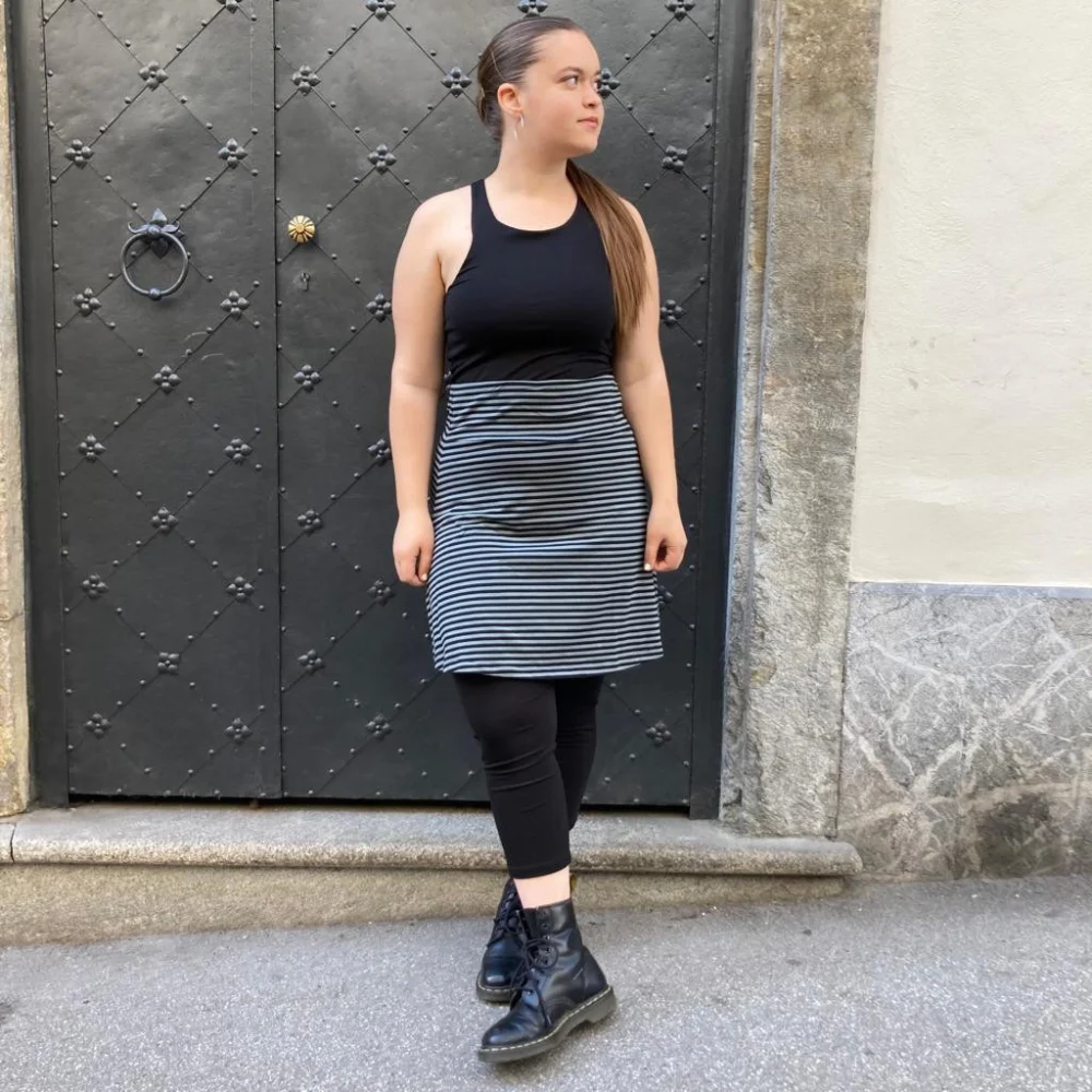 A-Line Skirt "Stripy" aus GOTS-zertifizierter Bio-Baumwolle - rot / medium