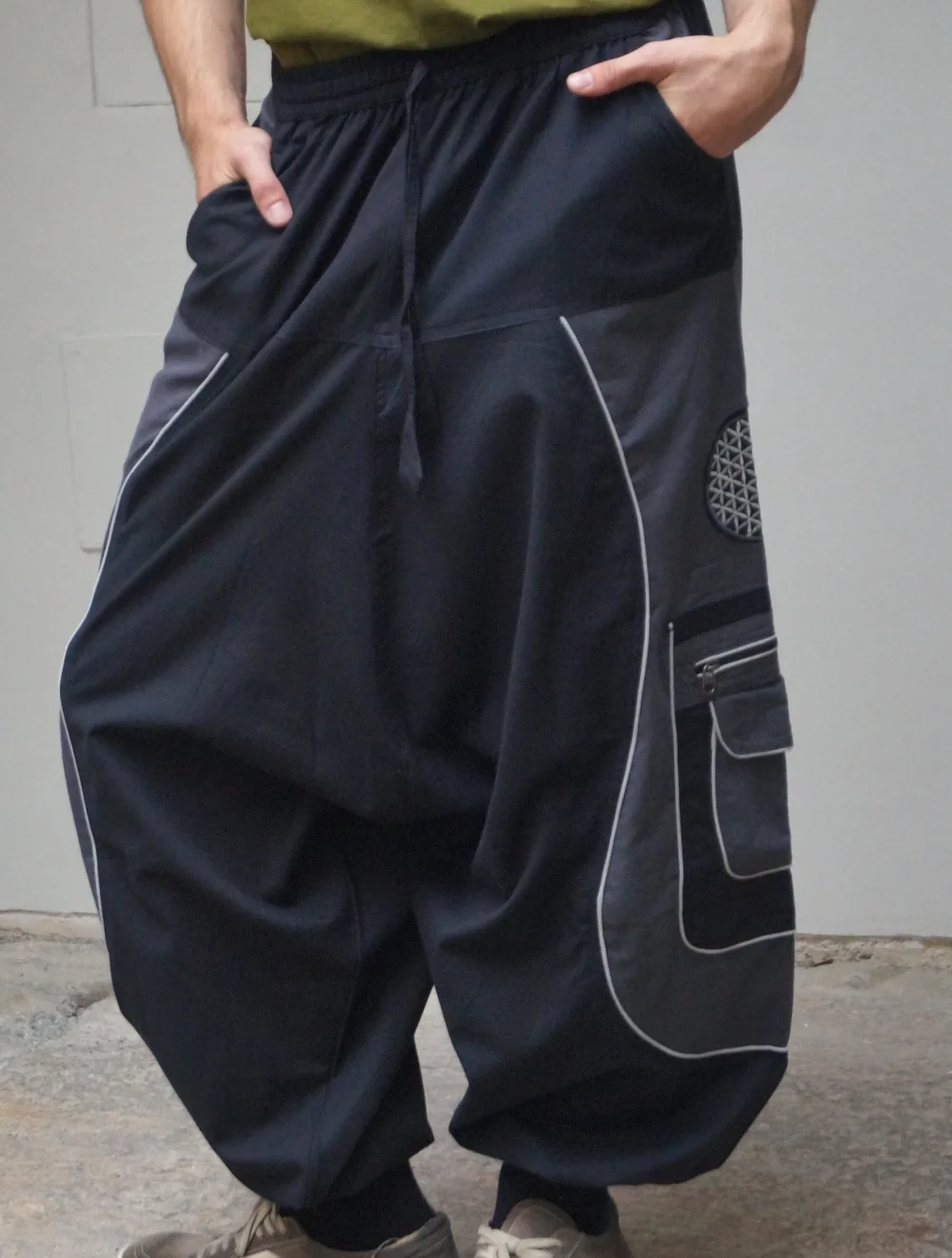 Hose "Goa" mit tiefem Schritt - grau / l/xl